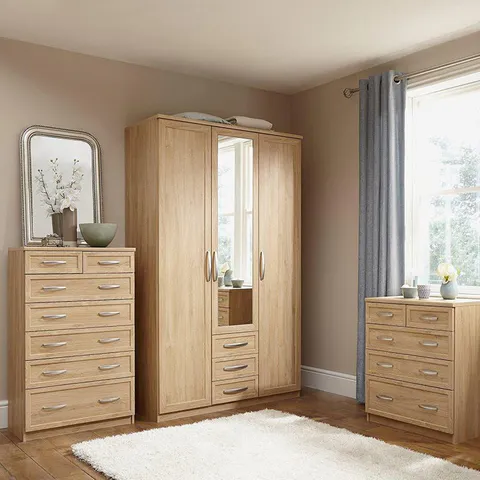3 Door Simple Wood Fitted Wardrobe Prices
